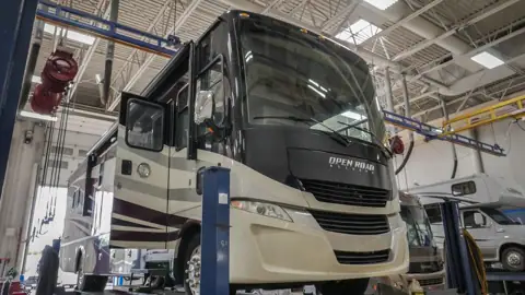 Mills Truck Service Center photo 2