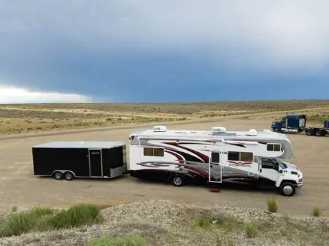 J&M RV Rentals photo 3