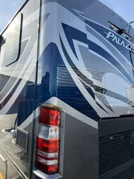 Creative Coach Collison Repair in Lakeland, FL