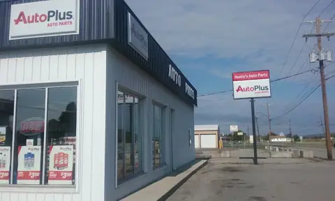 Hunt's Auto Parts and RV repair in Dansville, NY