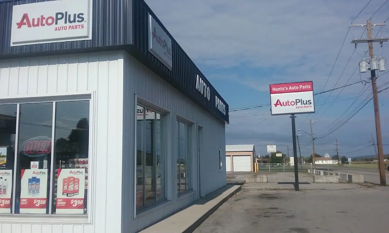Hunt's Auto Parts and RV repair, RV repair in Dansville