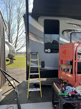 ROSKOPF’S TRAILER &. RV photo 2