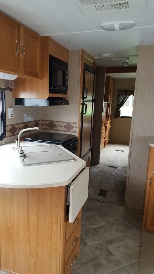 MrFixIt -RV, RV repair in New Auburn