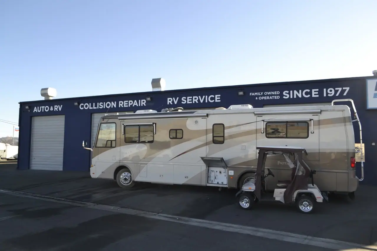Paramount Auto Body & RV Center, RV repair in Reno