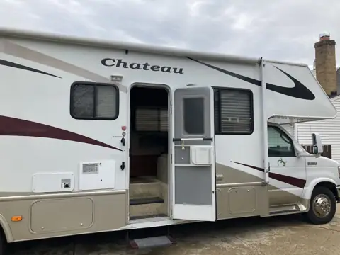 New Castle Truck & Trailer photo 2