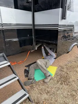 RV EMT - Mobile Repair Service & RV Parts Store photo 2