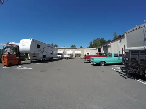 Cascade Custom Coach in Sultan, WA