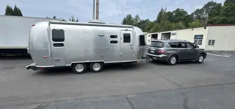 Cascade Custom Coach photo 2