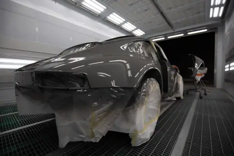 Carl's Collision Center photo 3