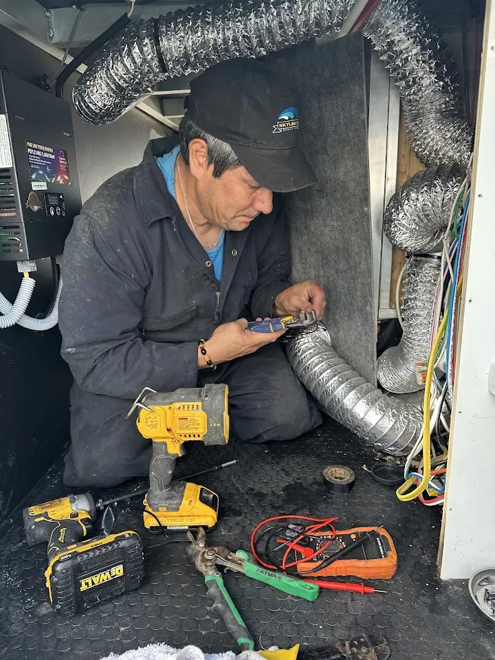 Skyline Rv Mobile Repair, RV repair in Newport