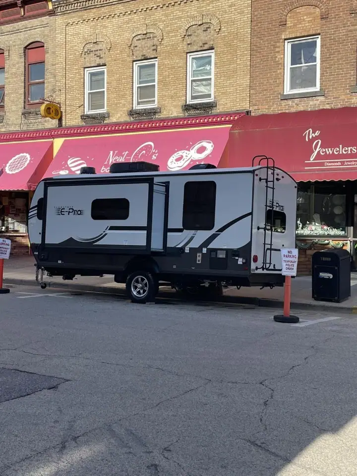Kunes Scenic RV, RV repair in Baraboo