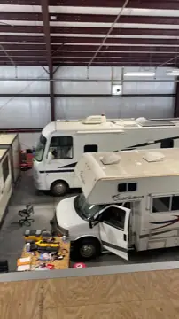 Auer's RV Premier Service and Collision Center photo 3