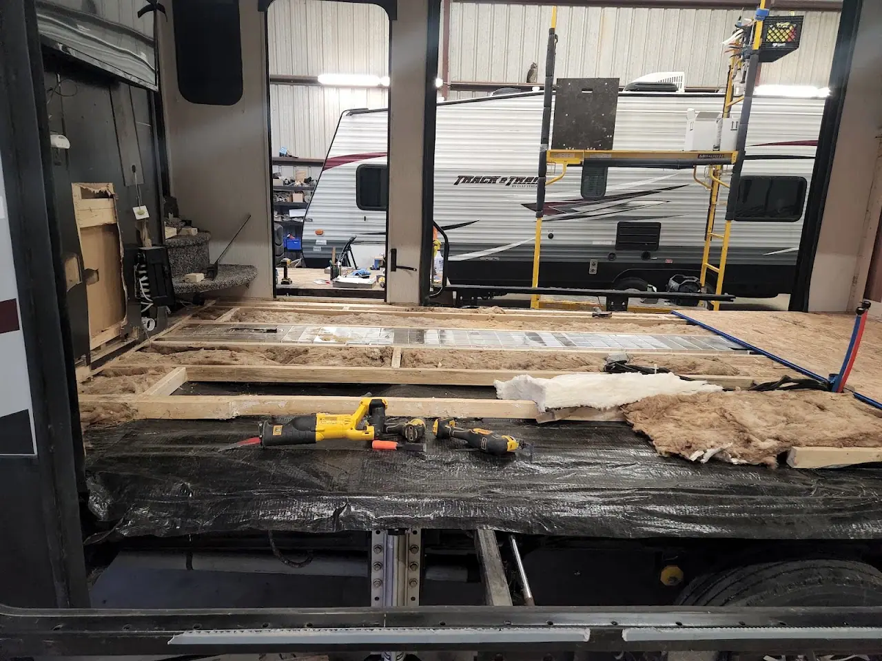 Northshore RV Repairs, RV repair in Loranger