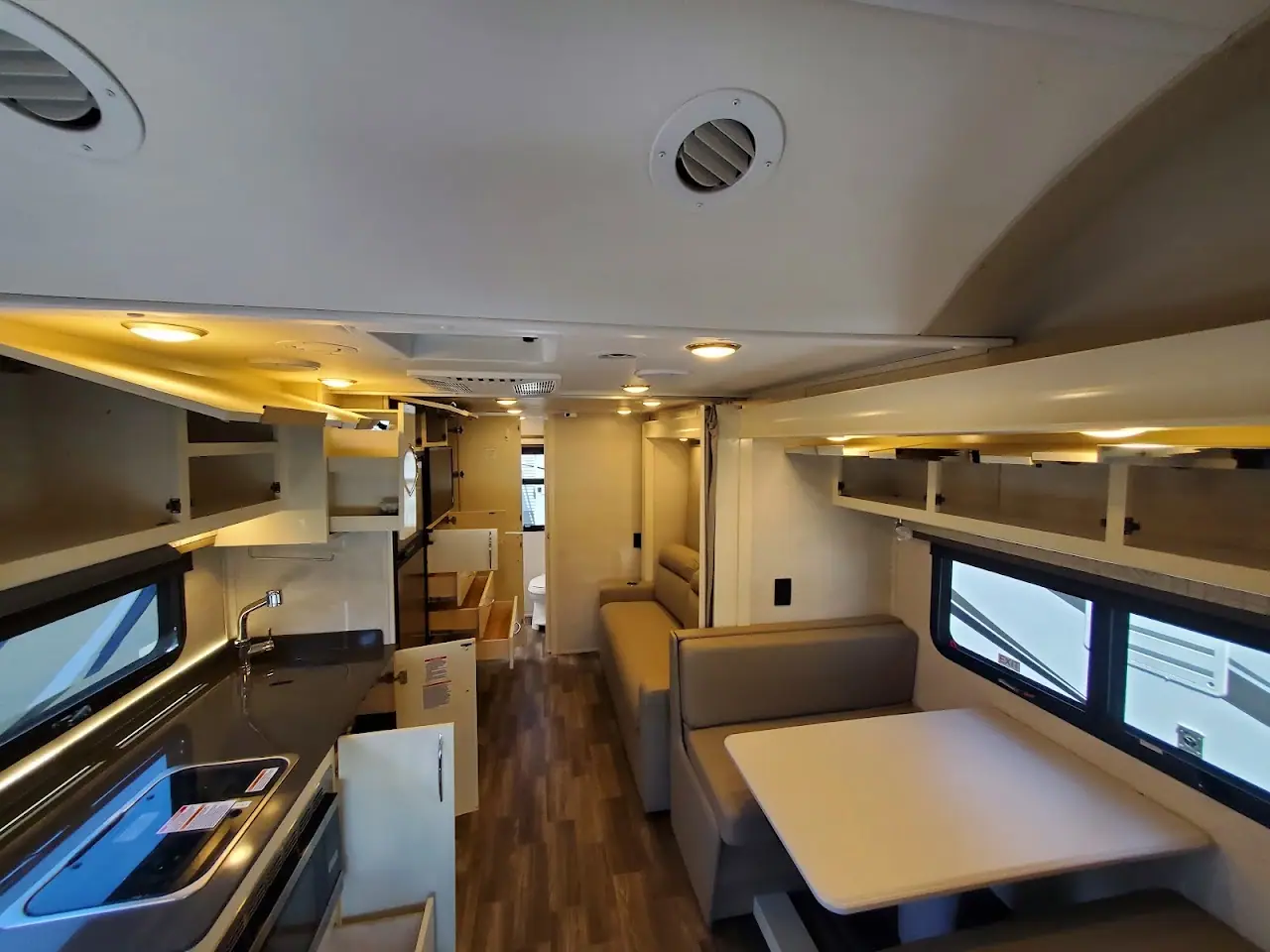Mike Thompson's RV Super Store, RV repair in Colton