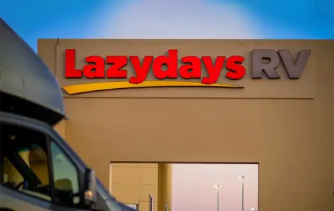Lazydays RV Collision Center of Houston photo 2