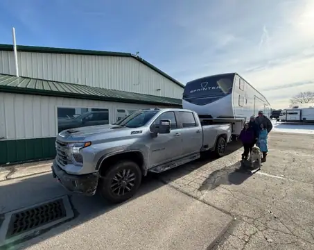 D&D RV Sales, Rentals, & Service photo 3