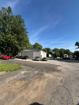 Daniels Garage LLC - Auto & RV Repair photo 2