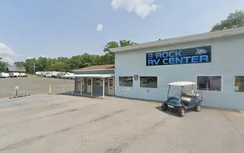 3 Rock RV Center photo 3