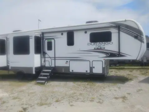 Weekender RV Sales and Service photo 2