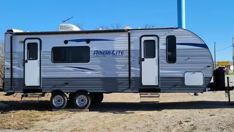 Weekender RV Sales and Service photo 3