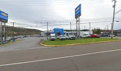 Reeder Truck and RV Center in Knoxville, TN
