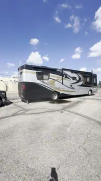 Colorado Motorcoach photo 2
