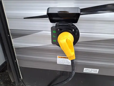 Pinnacle Mobile RV Repair Service photo 2