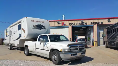 RV and Auto Collision Repair, LLC photo 3