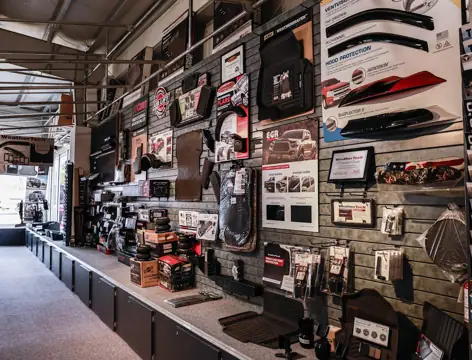 See-Mor Truck Tops & Customs Inc photo 2