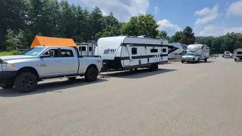 Campers Inn RV of Merrimack RV Service Center photo 3