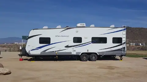 B.A.R.R. BeauTiful Az RV Repair photo 3