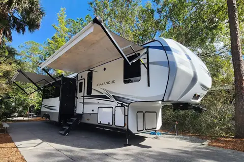 Kissimmee Orlando RV Rental in Orlando, FL