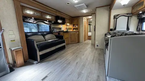 Premier Motorcoach Innovations photo 2