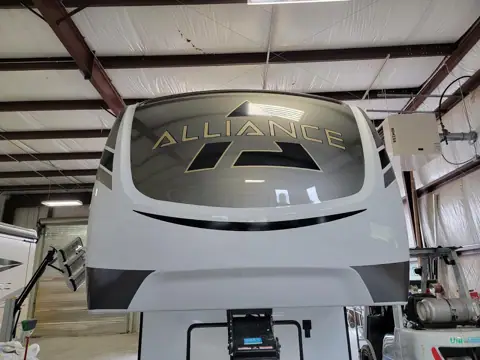 A&L RV Sales Collision Center photo 2