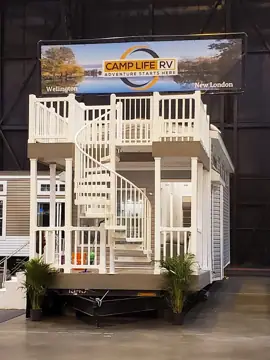 Camp Life RV photo 2