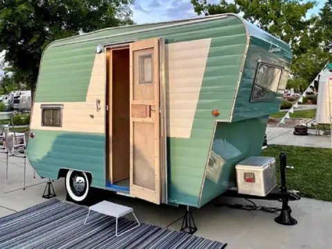 Colorado Vintage CamperS photo 2
