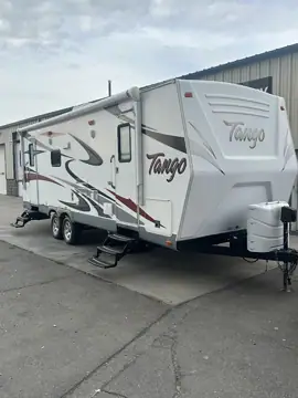 Elevate Auto & RV photo 2
