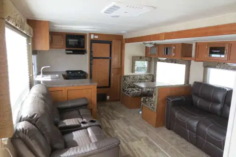 Idle Time RV Sales in Allen, OK