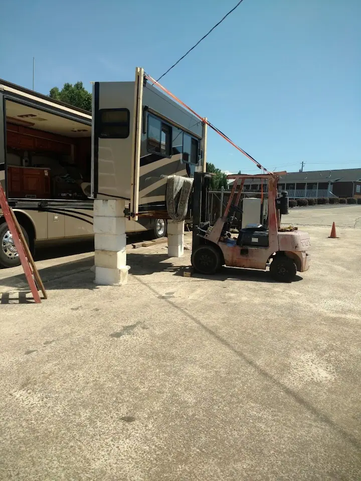 Wild Willy RV Repair and Restoration, RV repair in Dahlonega