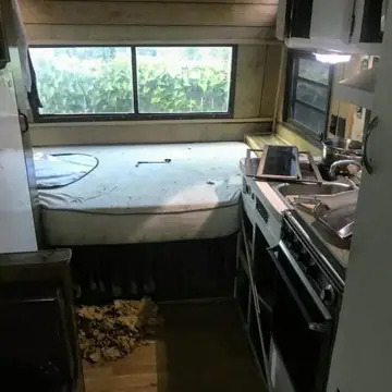 Little Windows RV repair L.L.C. photo 3