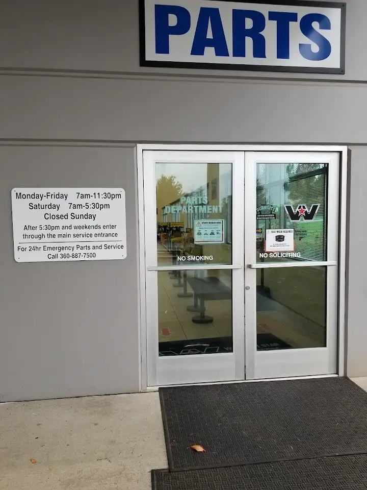Gordon Truck Centers, RV repair in Ridgefield