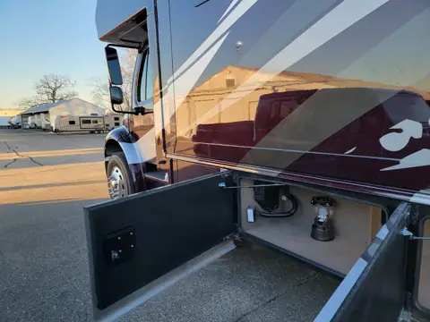 Randy's RV Repair in Vermilion, OH