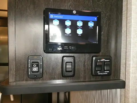 A1 RV Repair photo 3