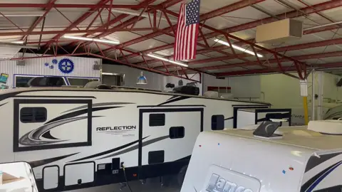 Northwest Coach Truck Trailer & Marine photo 2