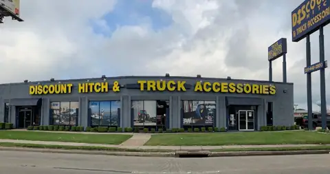 Discount Hitch & Truck Accessories photo 3