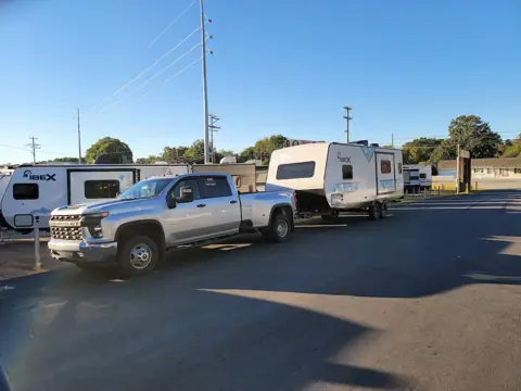 Scamper RV Rentals photo 2