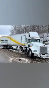 Del's Service Center, Towing and Repair Service. Light and Heavy-duty Services including RV'S. photo 2