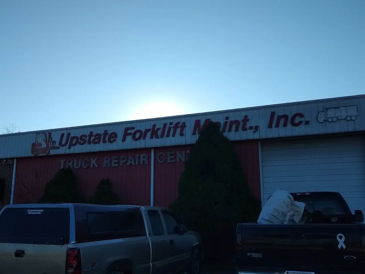Upstate Forklift Maintenance and Truck Center 24 HR ROADSIDE ASSISTANCE, RV repair in Westminster