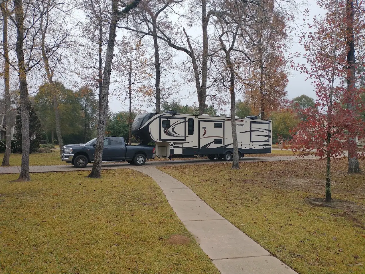 In and Out Camper, RV repair in Arnaudville