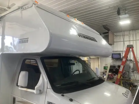 Express RV photo 3